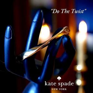 KATE SPADE ♤ Do The Twist Vintage Rosegold Hinged Bracelet MINIMALIST